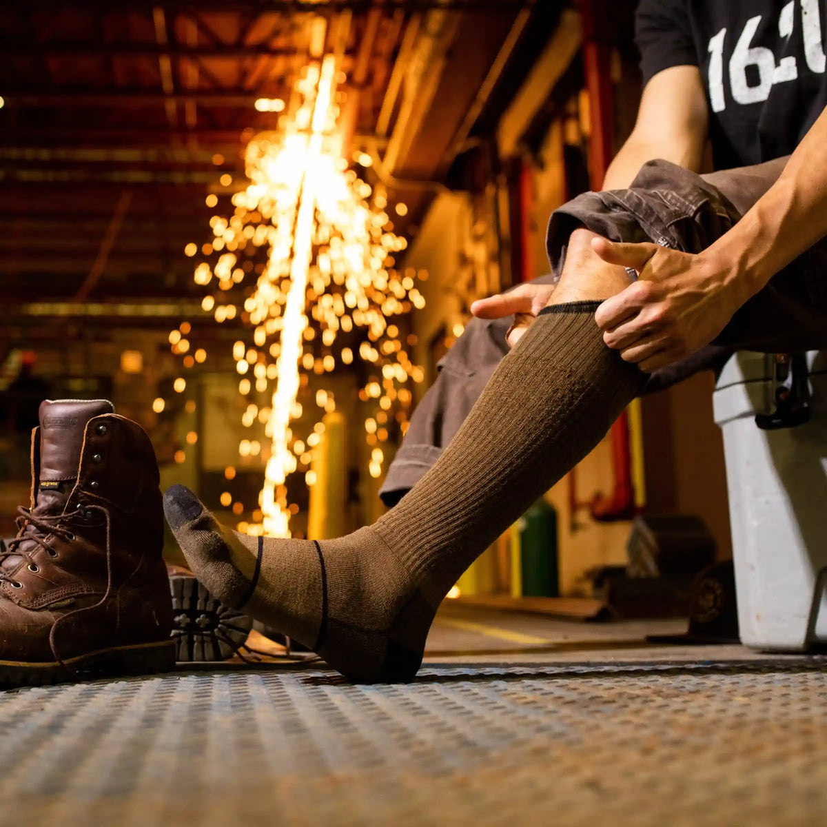 Men's Paul Bunyan Over-the-Calf Midweight Work Socks