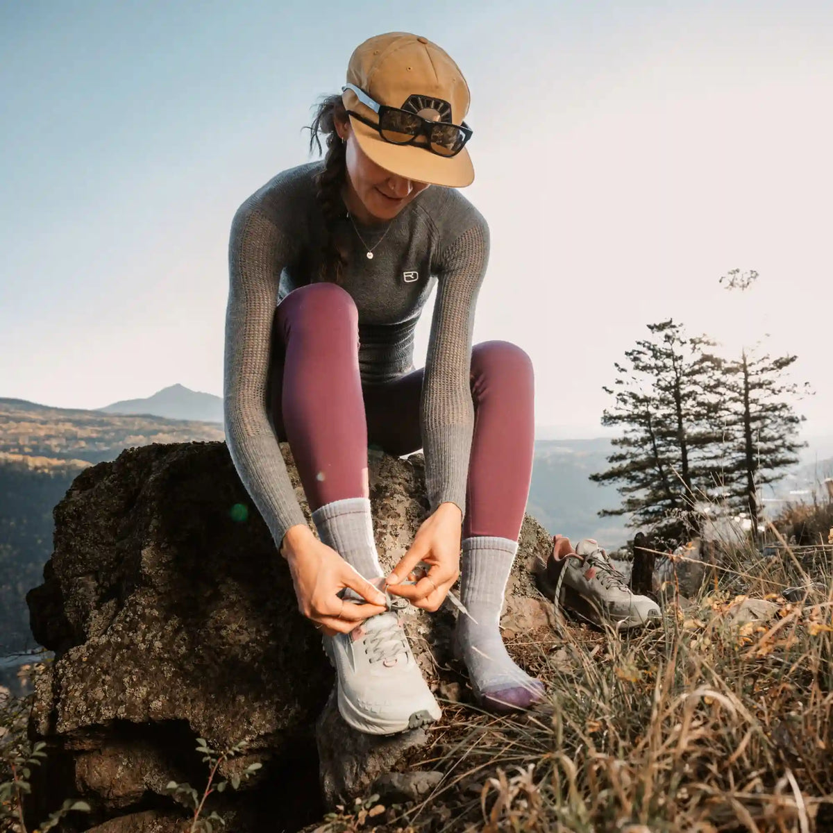 Women's Hiker Micro Crew Midweight Hiking Socks